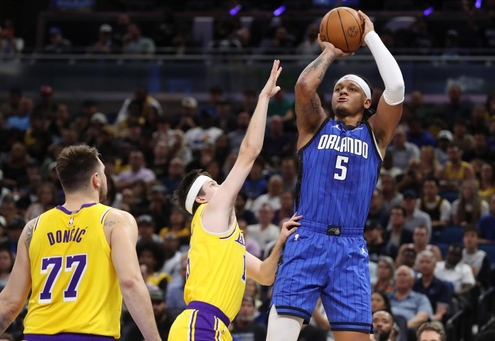 进篮球运动 进篮球运动