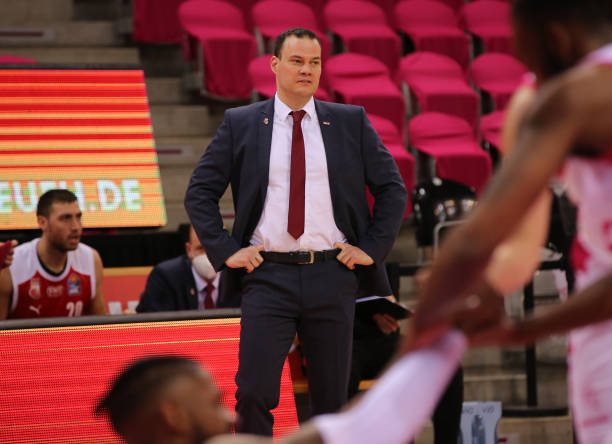 从伤病阴影 从伤病阴影